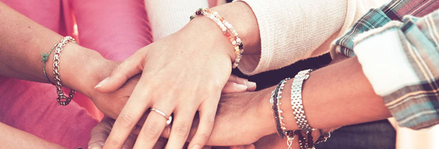 Achat de bracelets pour femmes en ligne